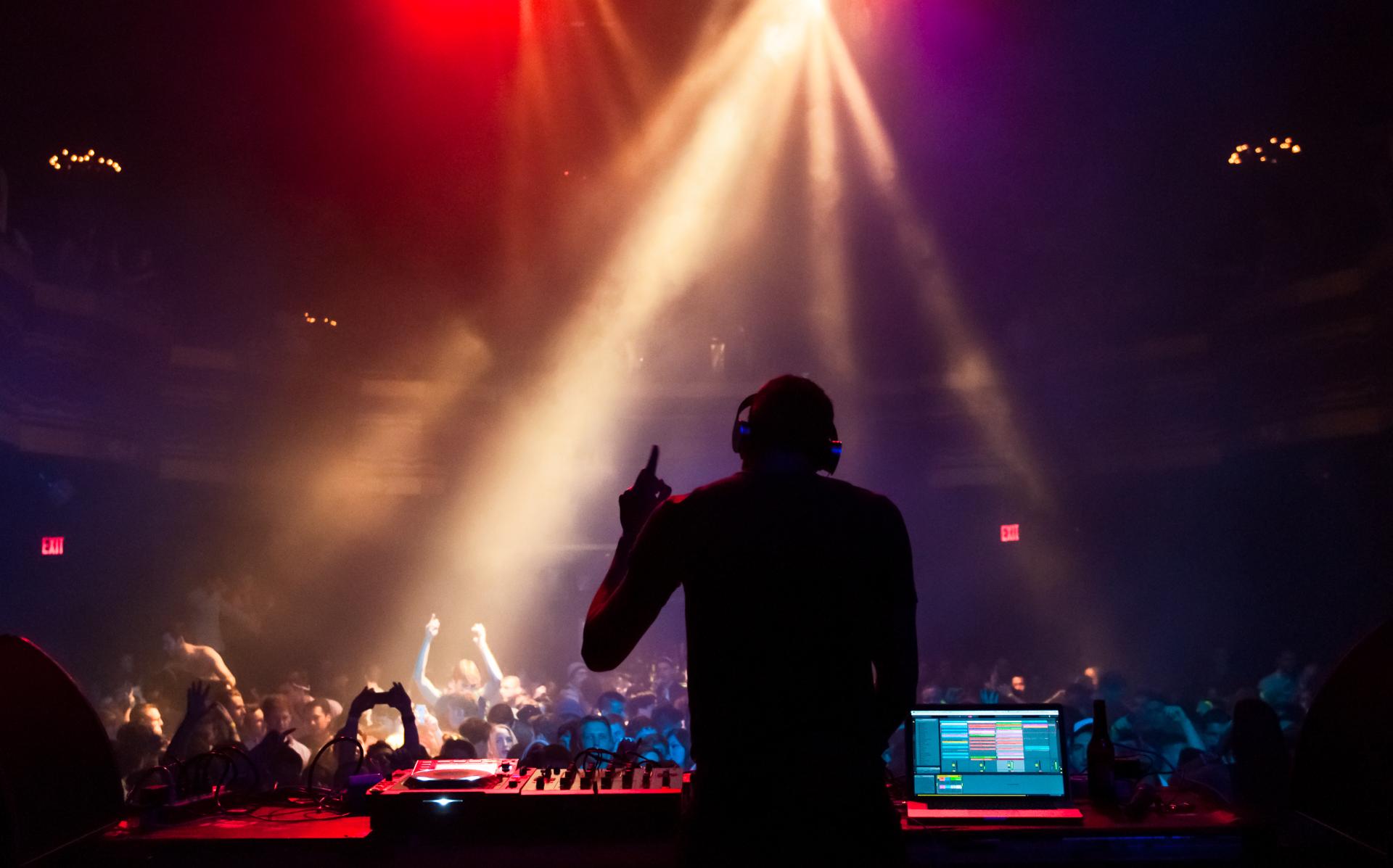 DJ TITI